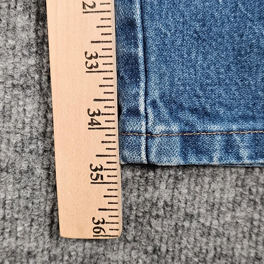 Wrangler 936 Slim Fit Cowboy Cut Jeans Mens 26x34 Blue Medium Wash Heavyweight